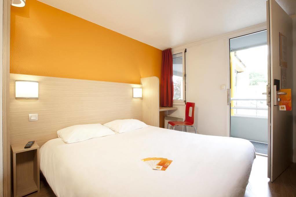Heco Colmar Nord - Ex Premiere Classe Уссен Экстерьер фото